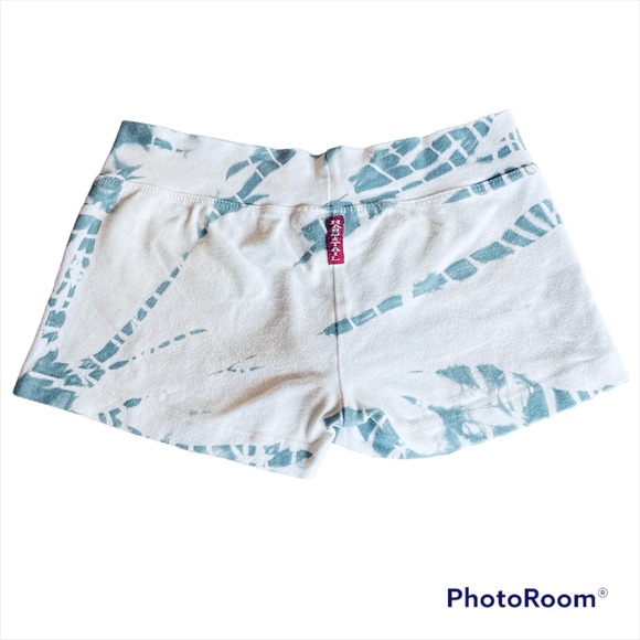 hard tail booty shorts